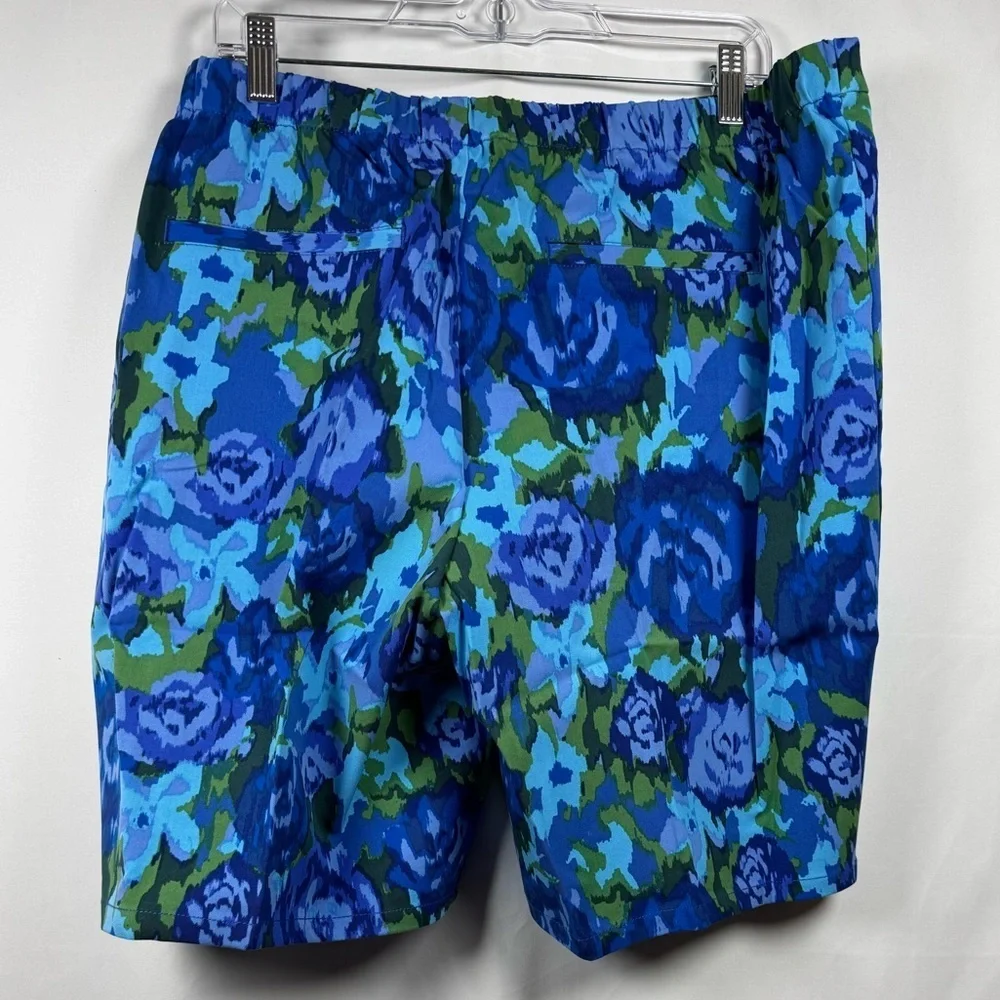 Issac Mizrahi Live! 24/7 Stretch Bermuda Swim Shorts Blue Floral 22WP